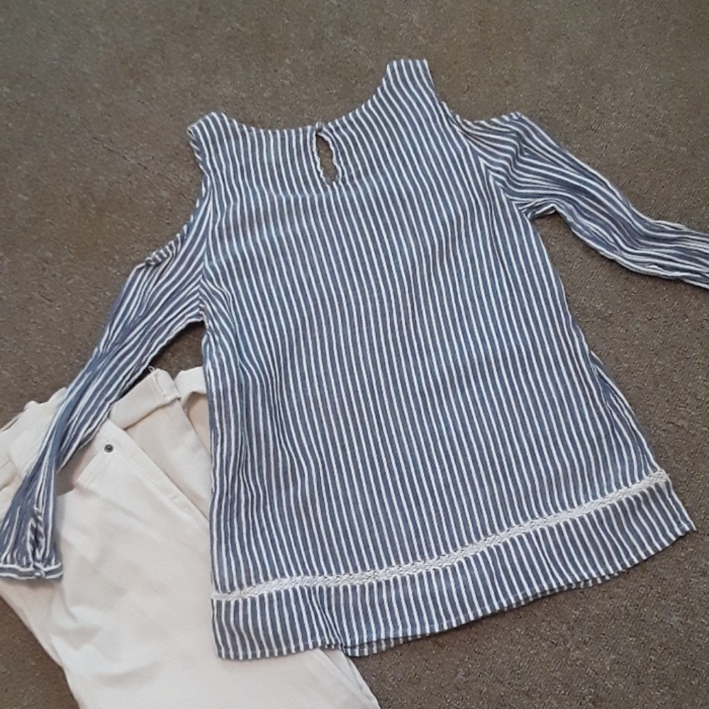 Great fall top. - Picture 5 of 7